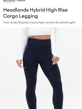 Athleta Navy Headlands Hybrid High-Rise Cargo Legging